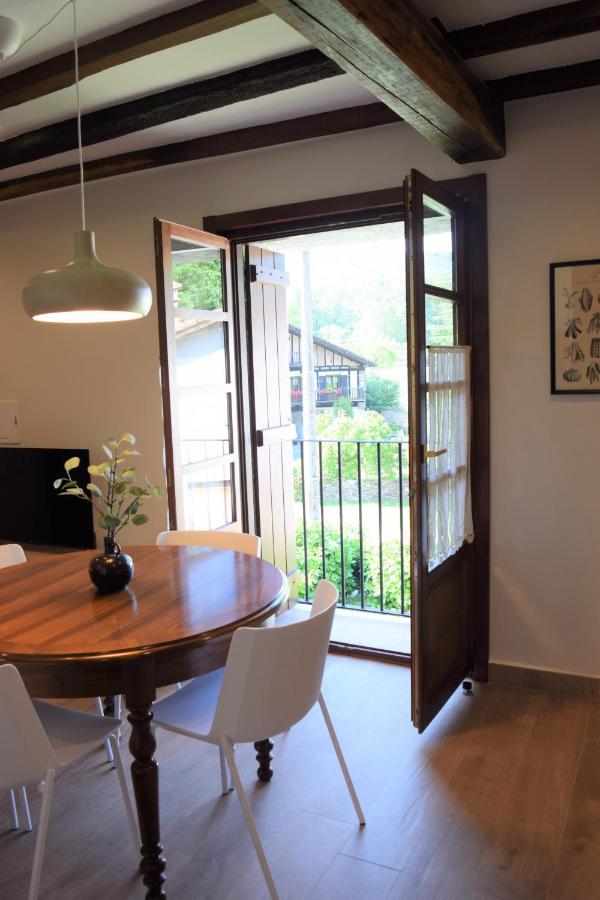 Peritxenea Landa Apartamentuak Лесака Экстерьер фото